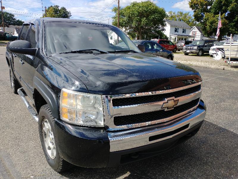 Used Cars for Sale Coshocton OH 43812 Ram 5 Point Auto Sales