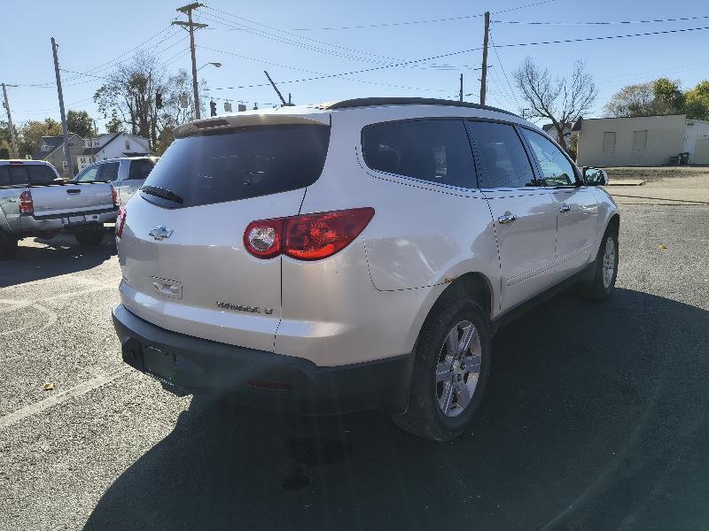 Chevrolet Traverse 2LT AWD 2012