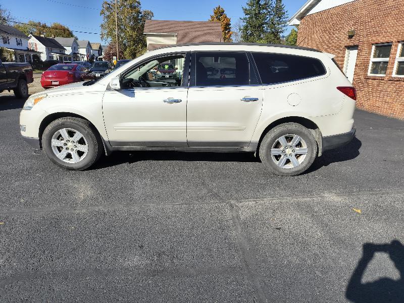 Chevrolet Traverse 2LT AWD 2012