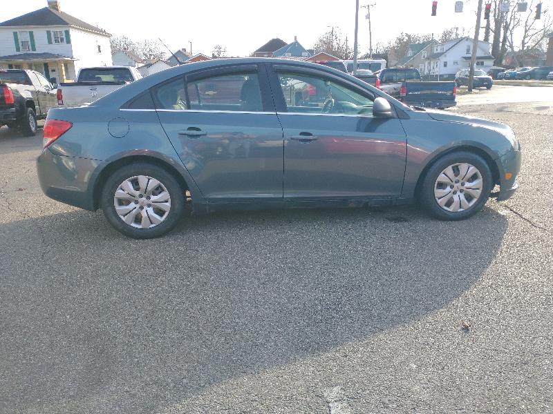 Chevrolet Cruze 2LS 2012