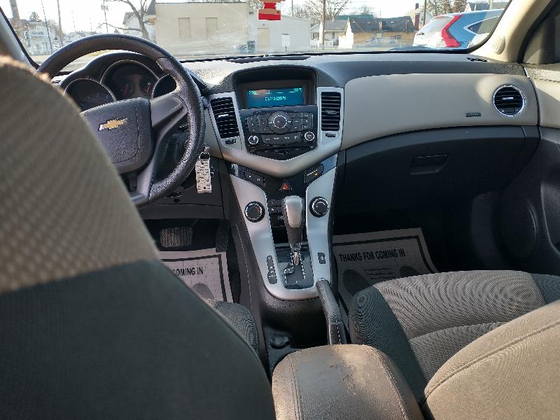 Chevrolet Cruze 2LS 2012