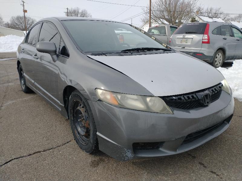 Honda Civic LX Sedan 5-Speed AT 2009