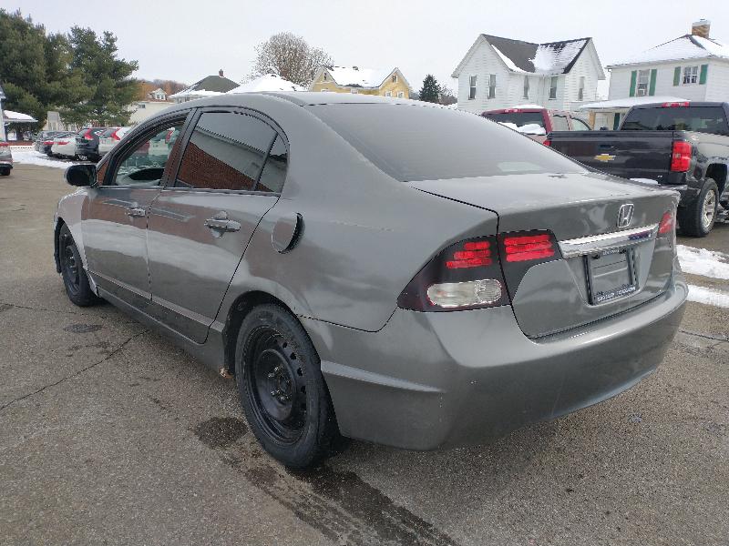 Honda Civic LX Sedan 5-Speed AT 2009