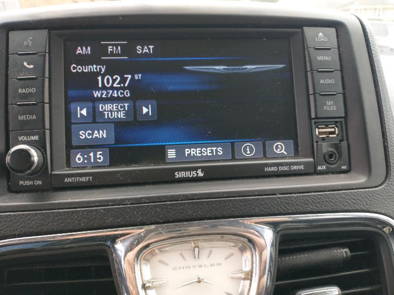 Chrysler Town & Country Touring 2016