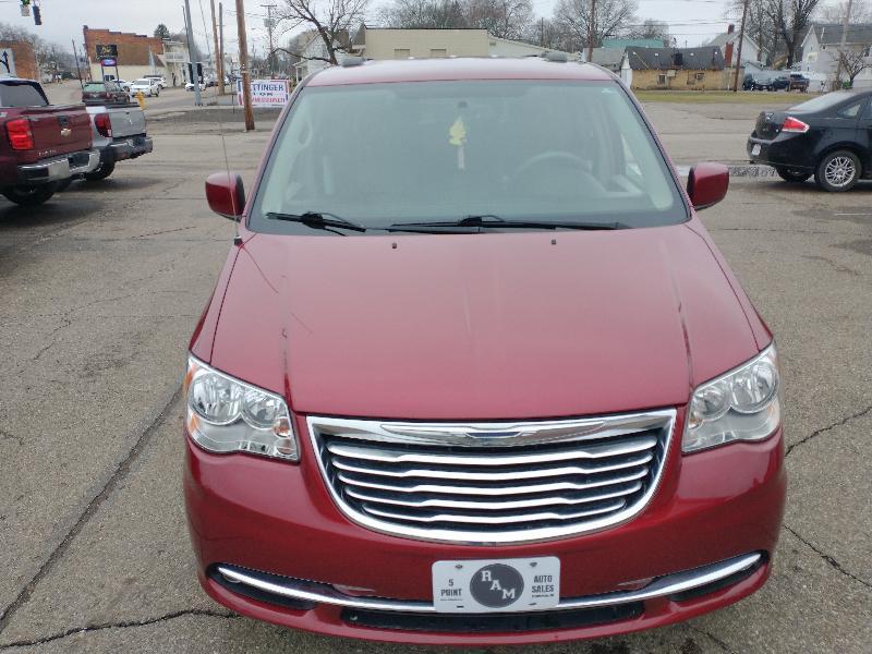 Chrysler Town & Country Touring 2016