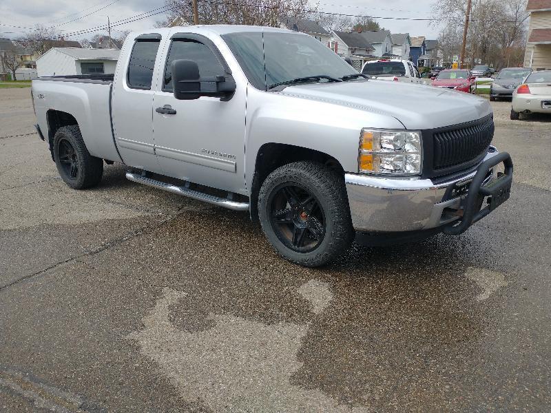 Chevrolet Silverado 1500 LT Ext. Cab Long Box 4WD 2012