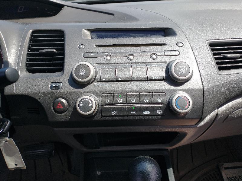 Honda Civic LX Sedan 5-Speed AT 2009