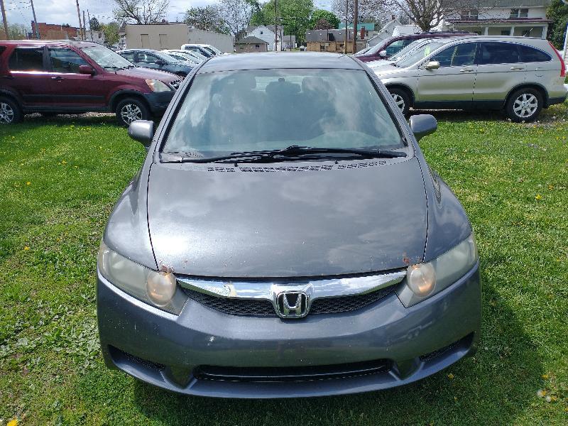 Honda Civic LX Sedan 5-Speed AT 2009