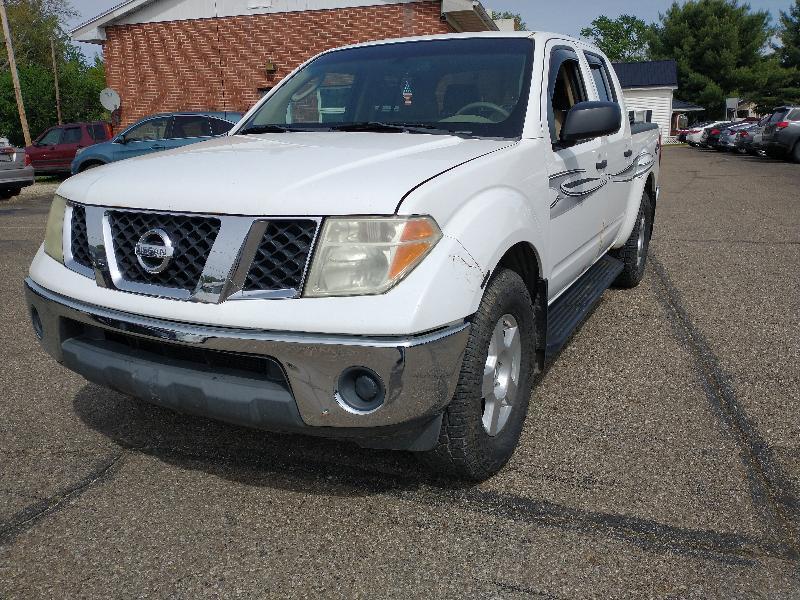 Nissan Frontier LE Crew Cab 4WD 2008