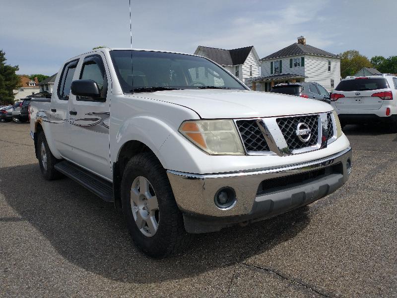 Nissan Frontier LE Crew Cab 4WD 2008