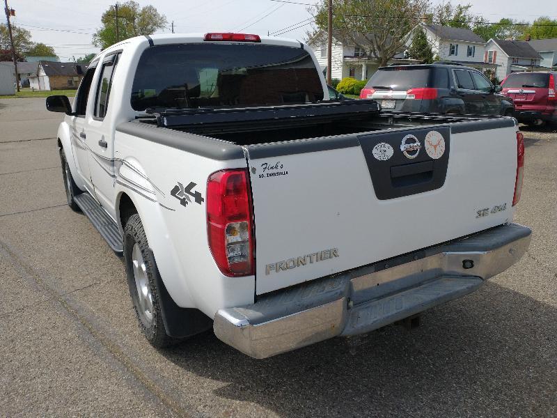 Nissan Frontier LE Crew Cab 4WD 2008