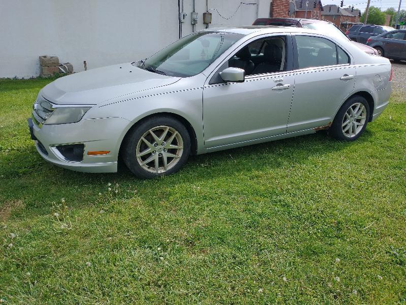 Ford Fusion V6 SEL AWD 2010