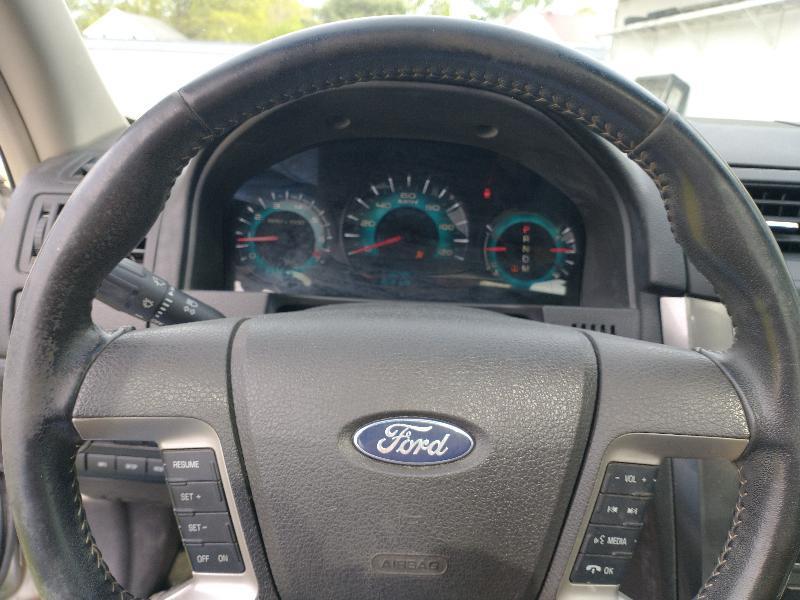 Ford Fusion V6 SEL AWD 2010