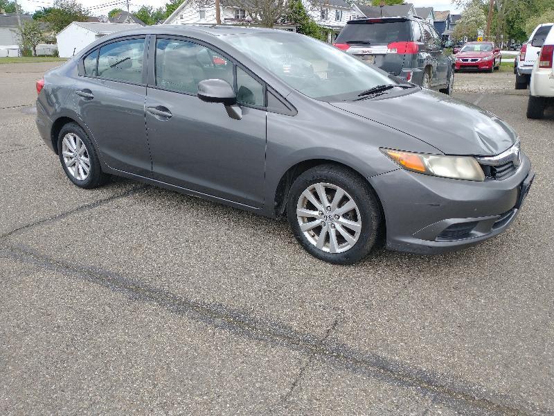 Honda Civic EX Sedan 5-Speed AT 2012