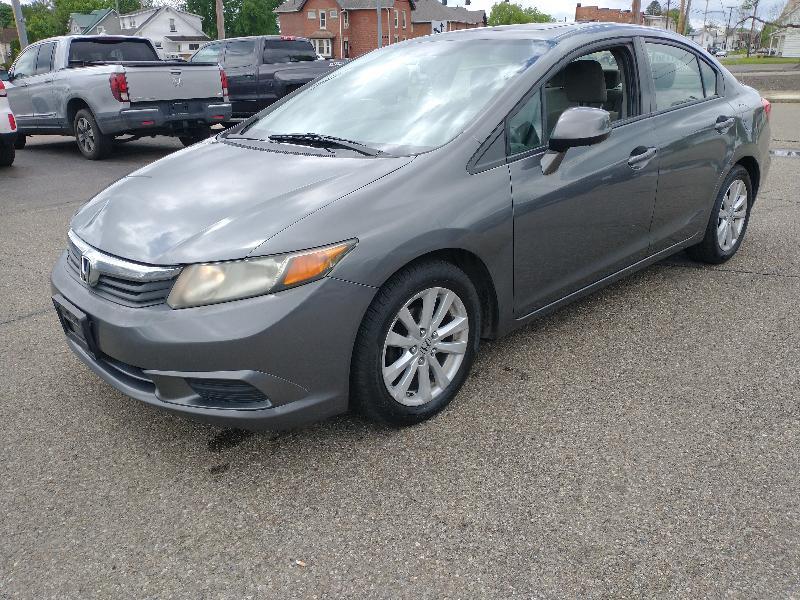 Honda Civic EX Sedan 5-Speed AT 2012