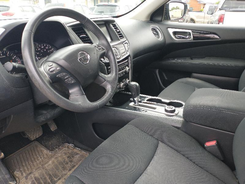 Nissan Pathfinder Platinum 4WD 2017