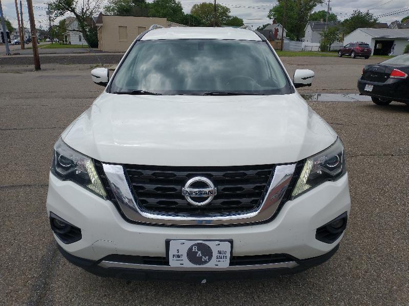 Nissan Pathfinder Platinum 4WD 2017