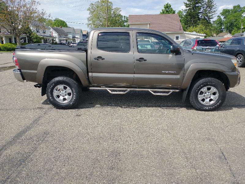 Toyota Tacoma Double Cab V6 4WD 2013