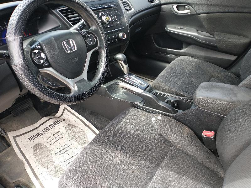 Honda Civic LX Sedan 5-Speed AT 2013