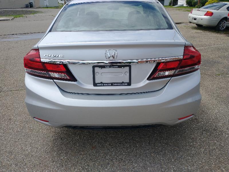 Honda Civic LX Sedan 5-Speed AT 2013