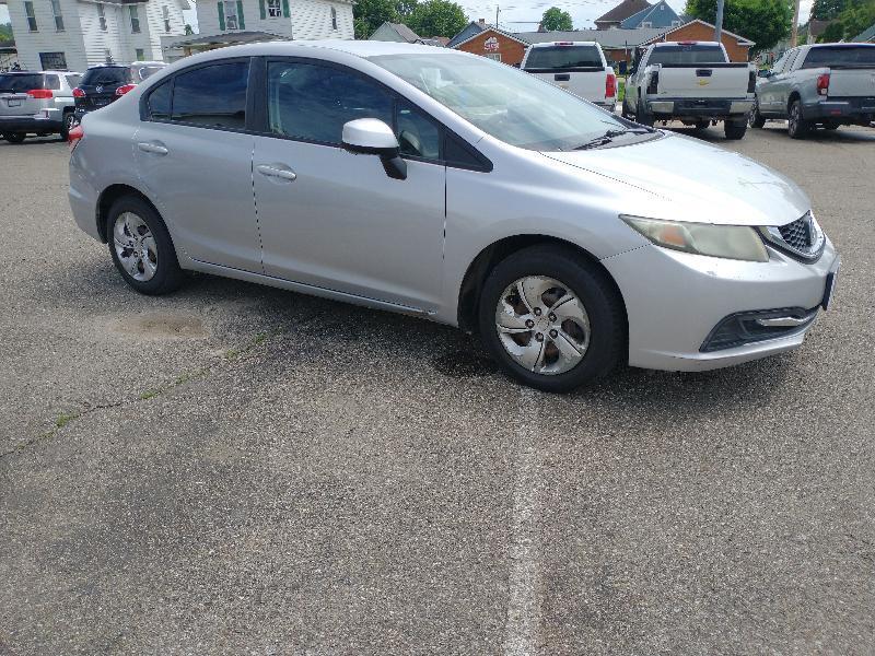 Honda Civic LX Sedan 5-Speed AT 2013