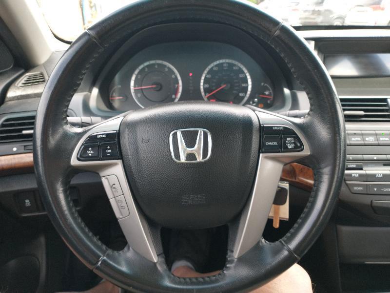Honda Accord EX-L V6 Sedan AT 2012