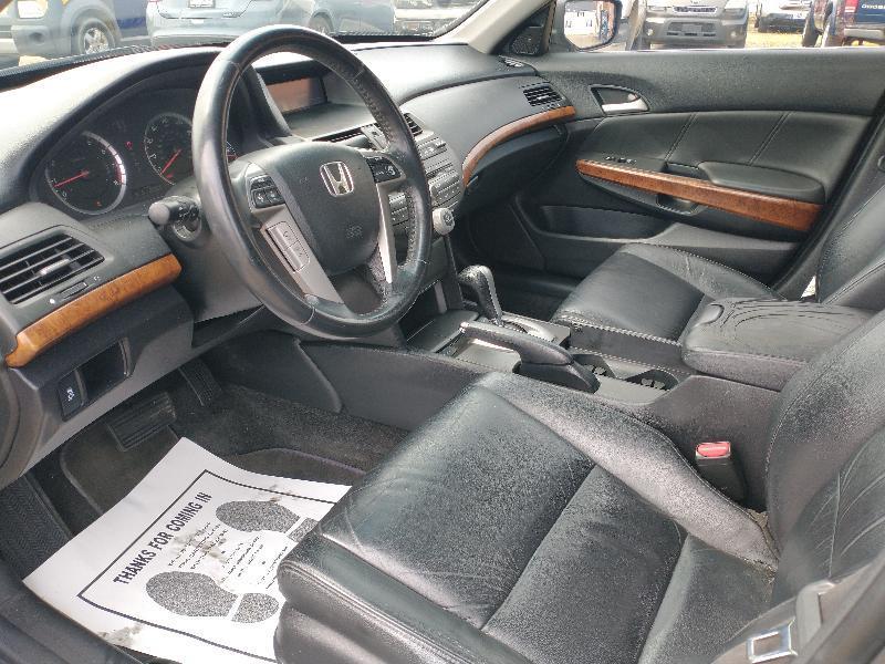 Honda Accord EX-L V6 Sedan AT 2012