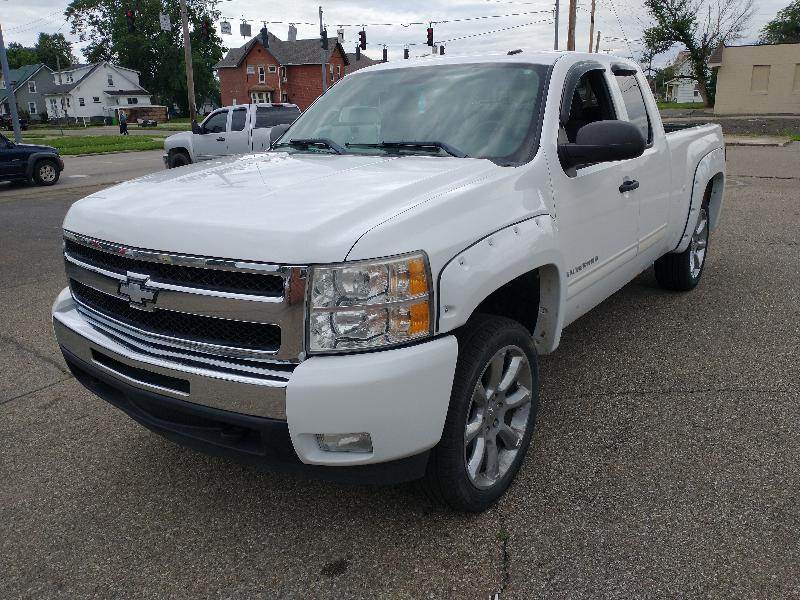 Chevrolet Silverado 1500 LT1 Ext. Cab Long Box 4WD 2009