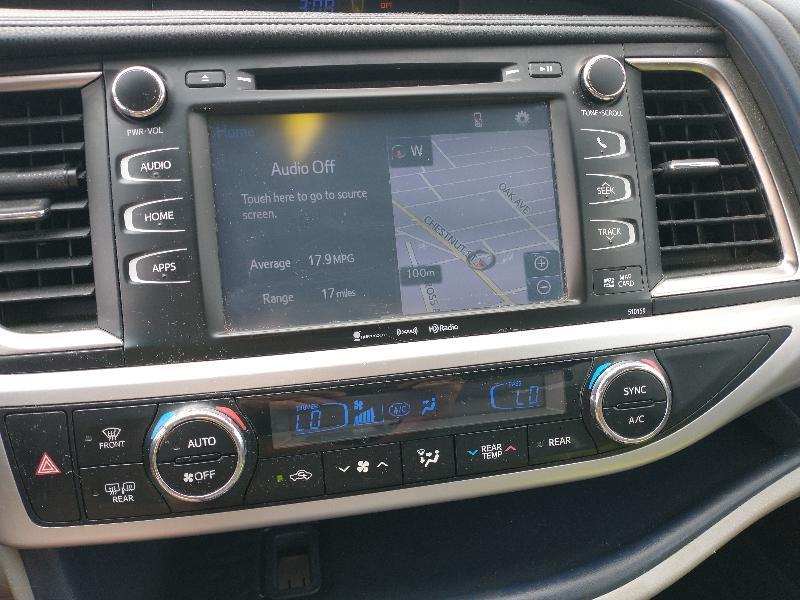 Toyota Highlander XLE AWD V6 2016