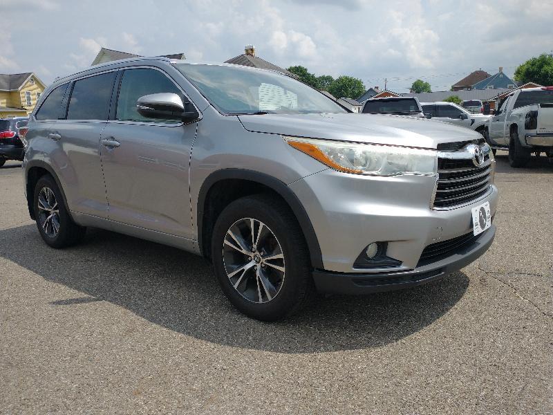 Toyota Highlander XLE AWD V6 2016