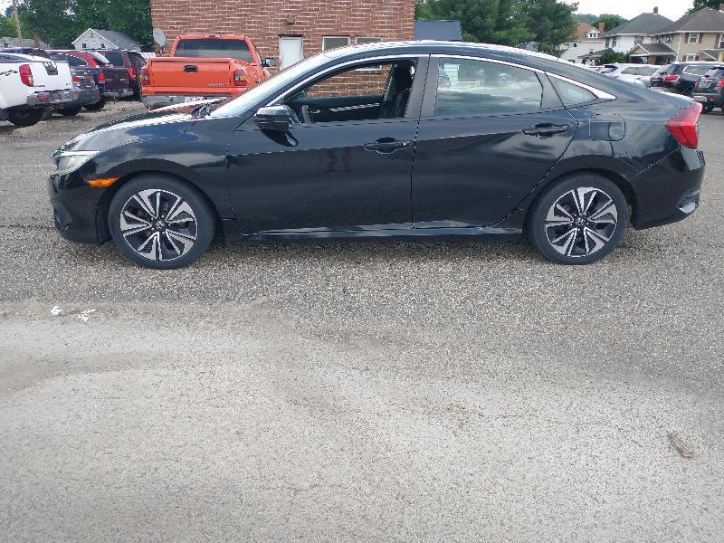 Honda Civic EX-T Sedan CVT 2016