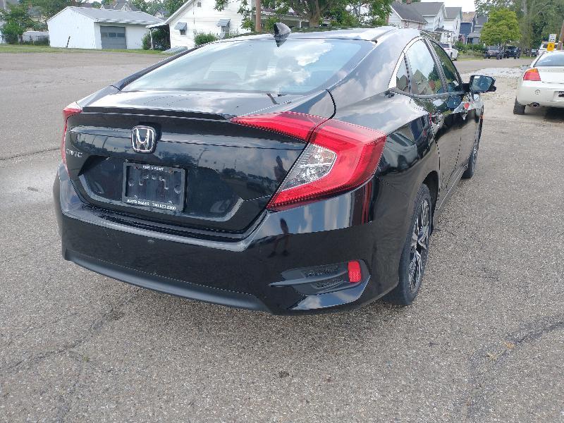 Honda Civic EX-T Sedan CVT 2016