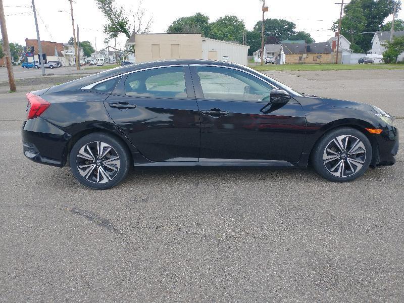 Honda Civic EX-T Sedan CVT 2016