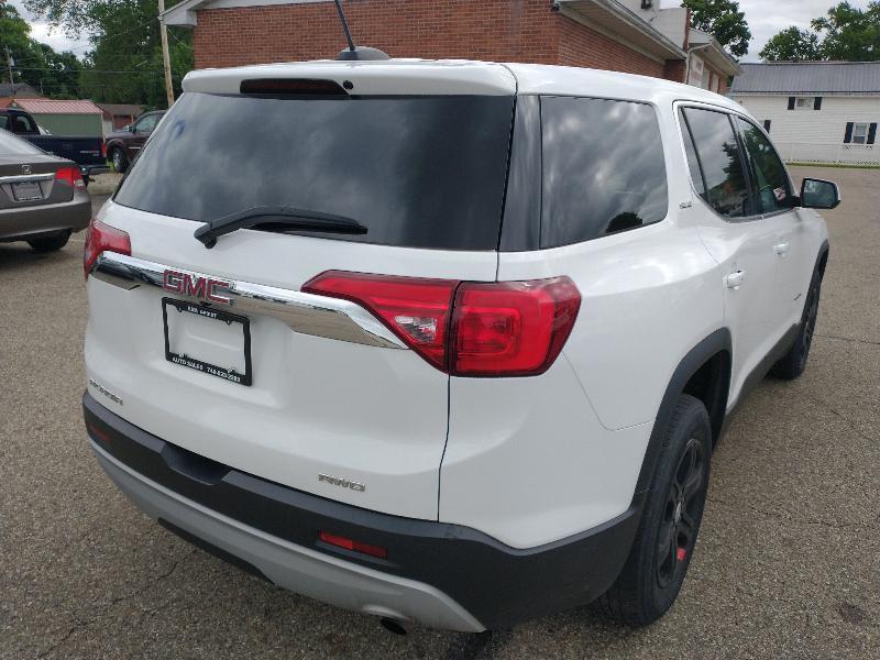 GMC Acadia SLE-1 AWD 2017