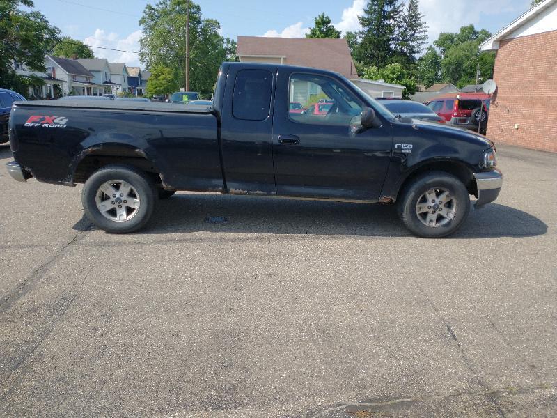 Ford F-150 XL SuperCab 4WD 2003