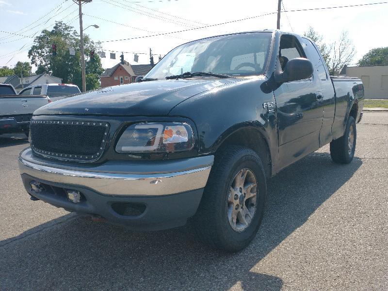 Ford F-150 XL SuperCab 4WD 2003