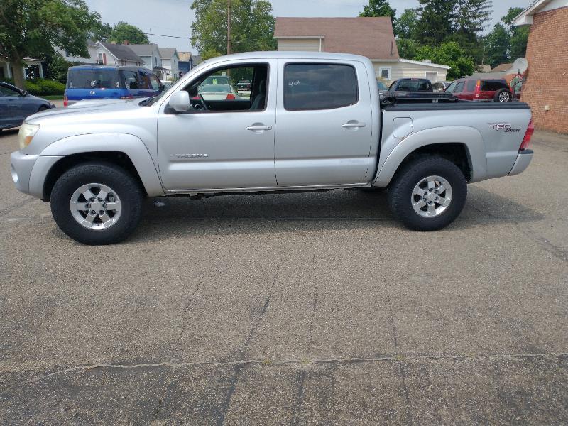 Toyota Tacoma Double Cab V6 Manual 4WD 2005