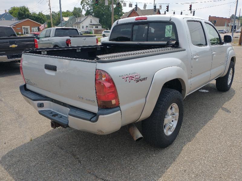 Toyota Tacoma Double Cab V6 Manual 4WD 2005
