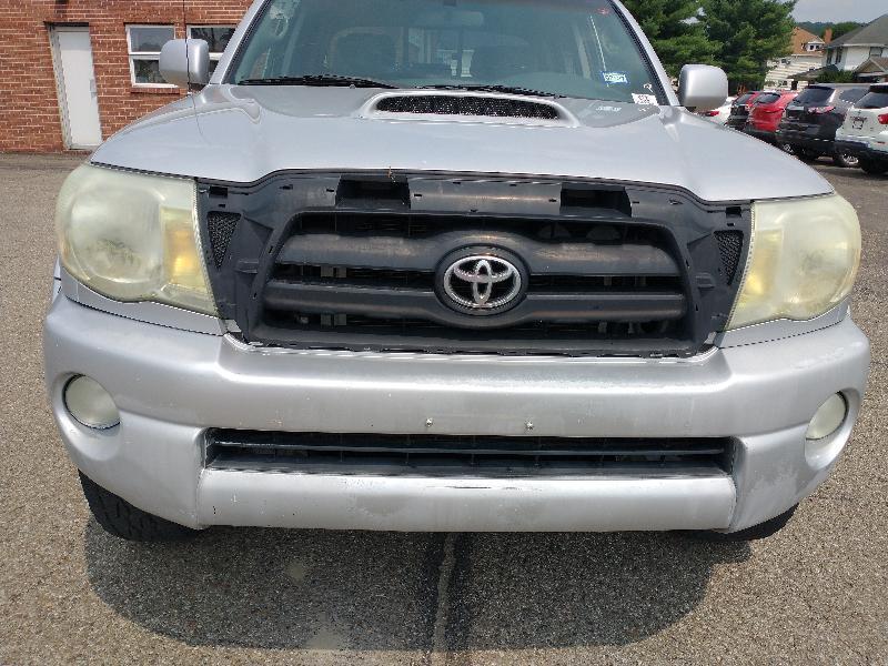 Toyota Tacoma Double Cab V6 Manual 4WD 2005