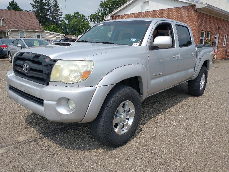 Toyota Tacoma Double Cab V6 Manual 4WD 2005
