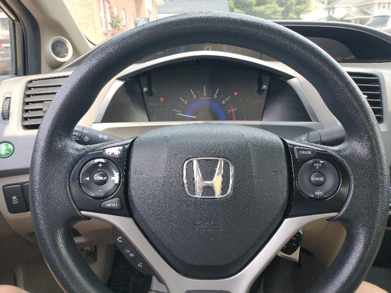 Honda Civic EX Sedan 5-Speed AT 2012