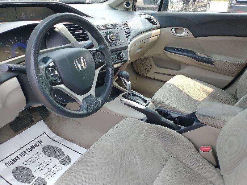 Honda Civic EX Sedan 5-Speed AT 2012