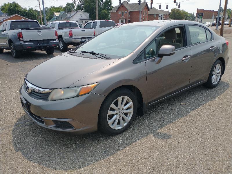 Honda Civic EX Sedan 5-Speed AT 2012