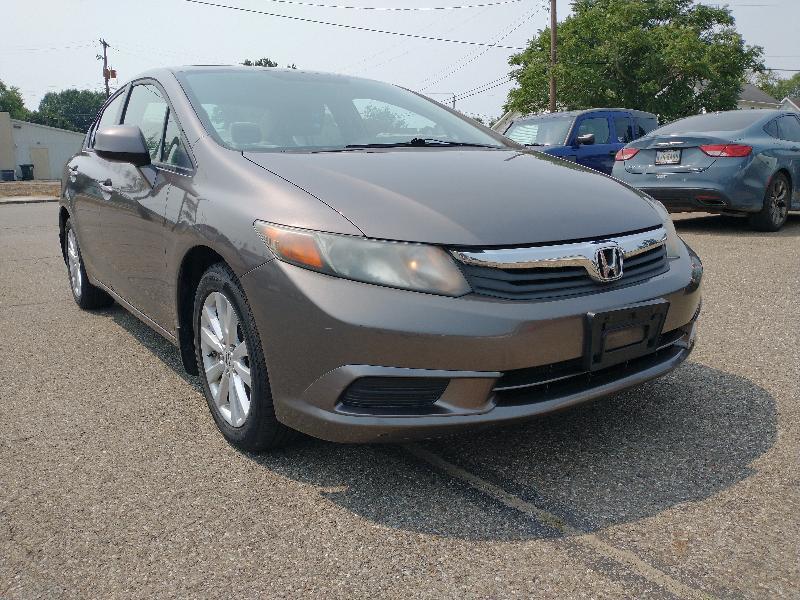 Honda Civic EX Sedan 5-Speed AT 2012