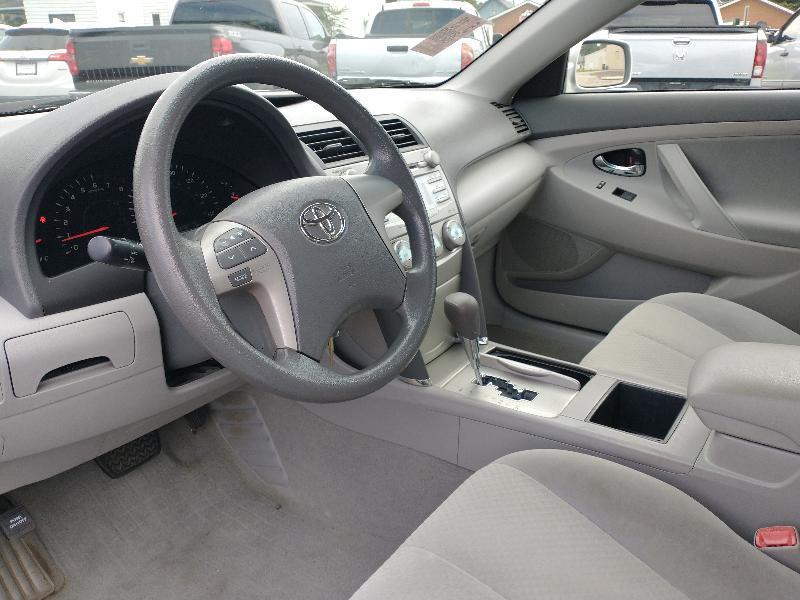 Toyota Camry XLE 5-Spd AT 2009