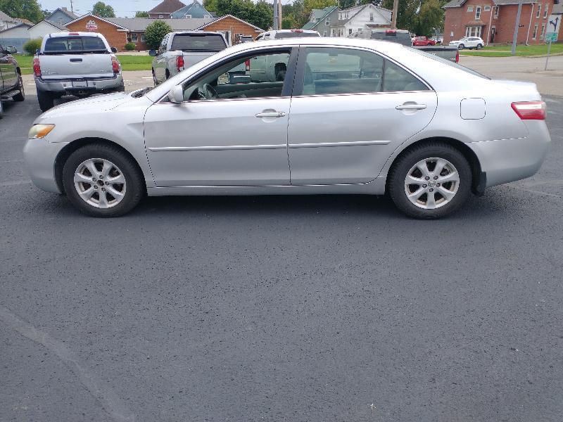 Toyota Camry XLE 5-Spd AT 2009