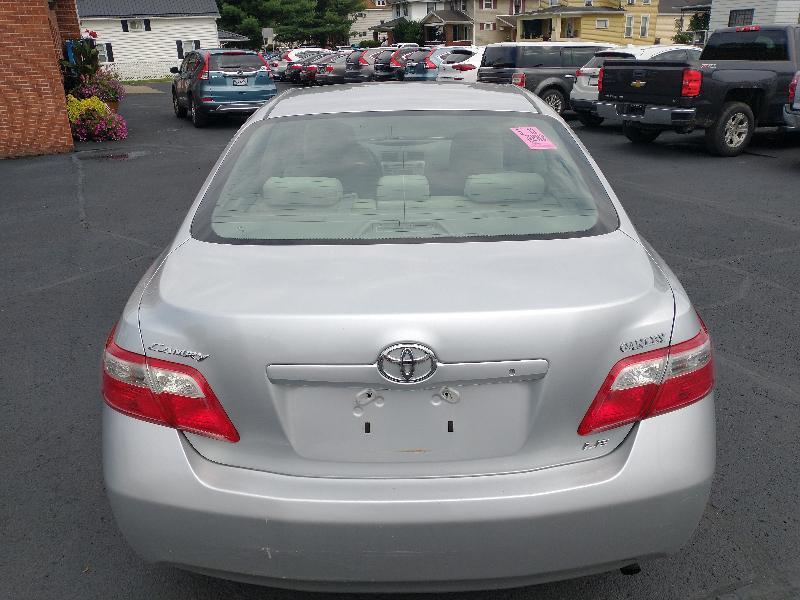 Toyota Camry XLE 5-Spd AT 2009