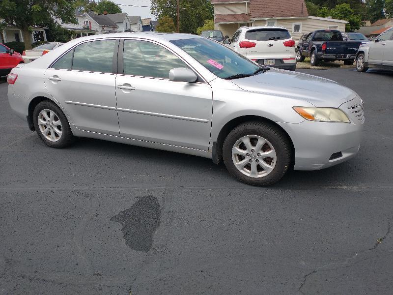 Toyota Camry XLE 5-Spd AT 2009