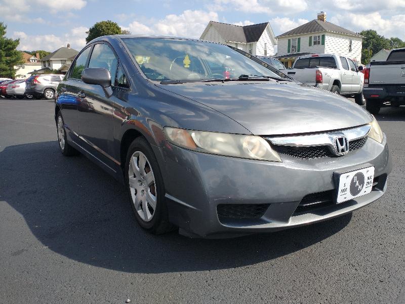 Honda Civic LX Sedan 5-Speed AT 2010