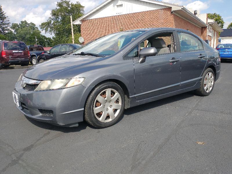 Honda Civic LX Sedan 5-Speed AT 2010